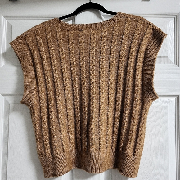 Cupcakes And Cashmere - Women's Tan Cable Knit V Neck Sweater Vest - Size L - Picture 2 of 4